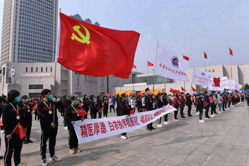 ��Ԯ���t��ꠈA�M��ɿ���ʹ�� ̤�����w��3��