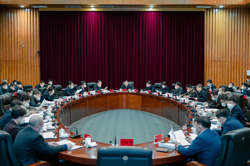 1月19日，延邊州委常委會擴大會議召開。