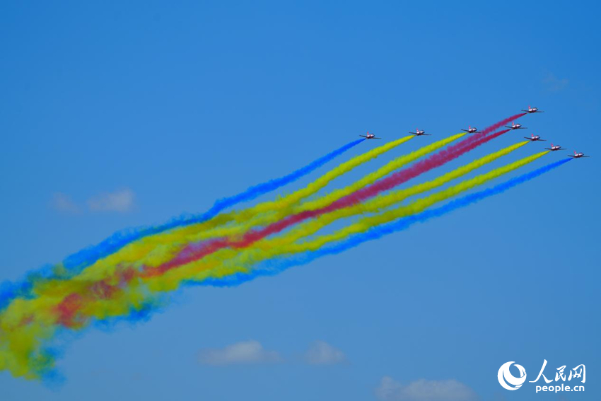 2025空軍航空開放活動和長春航空展完成全要素預演。人民網記者 李洋攝
