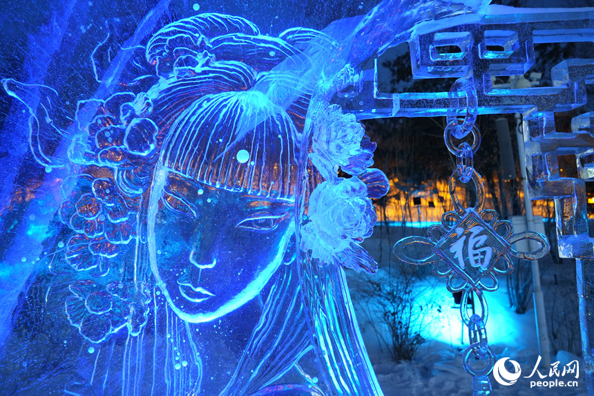 冰雕作品極具傳統文化元素。人民網記者 李洋攝