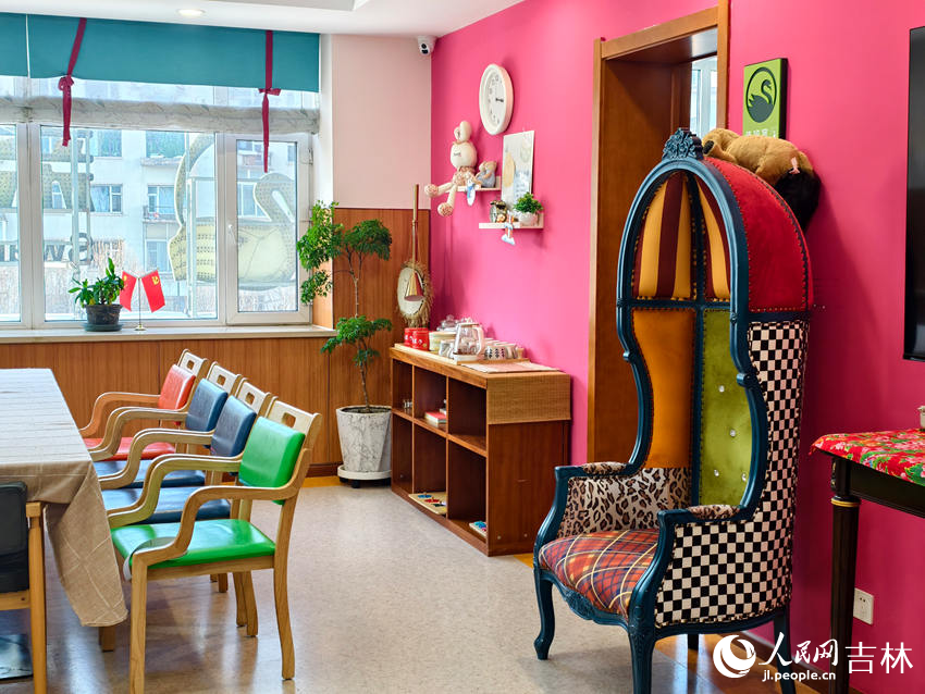 親親園養老護理康復中心公共活動區。人民網記者 關思聰攝