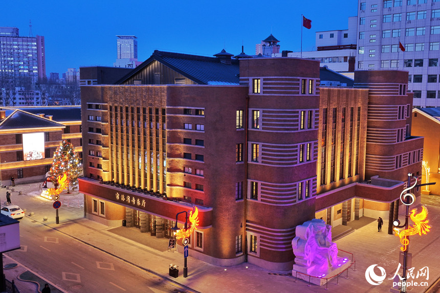 修繕一新的吉林省音樂廳。人民網(wǎng)記者 李洋攝