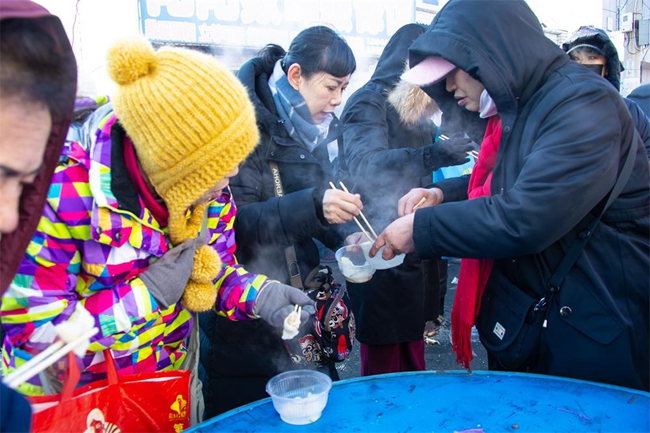 “盛世啟新章 樺皮廠趕大集”活動現場。