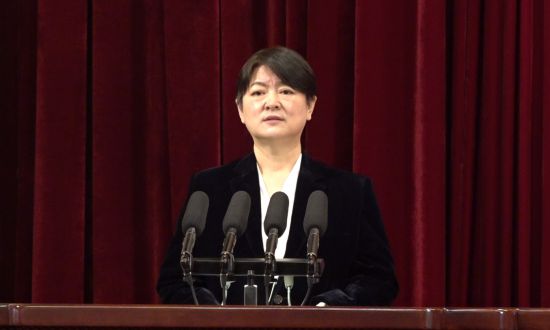 “吉林楷模”王琦同志先進(jìn)事跡報(bào)告團(tuán)成員金淑敏作報(bào)告